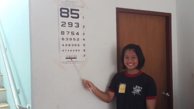2558 Medical career camp (5)