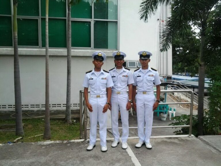 2560 Workshop Ship captain (1)